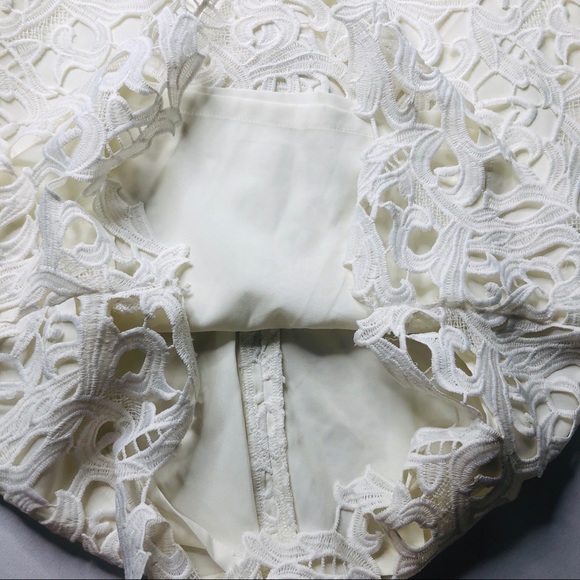 T TAHARI | Kimber Lace Overlay Shift Dress - Picture 8 of 8